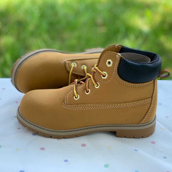 Boys' Wonder Nation Children’s Tucker Boots New - Picture 8 of 10